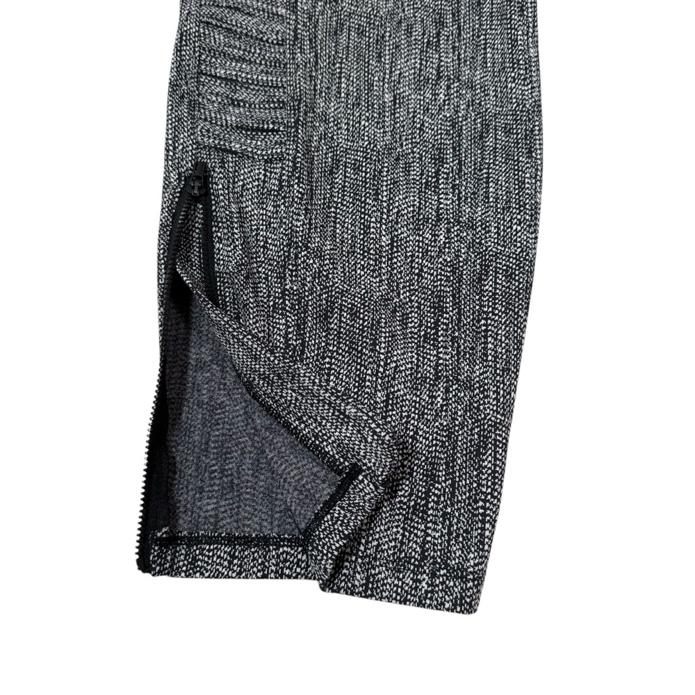 Athleta Delancey Textured Moto Tight Athletic Leggings Zipper Detail Size 2X - Picture 9 of 14